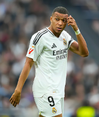 九游娱乐-包含姆巴佩在切尔西比赛中反败为胜，险胜引发热议！观众掌声雷动的词条